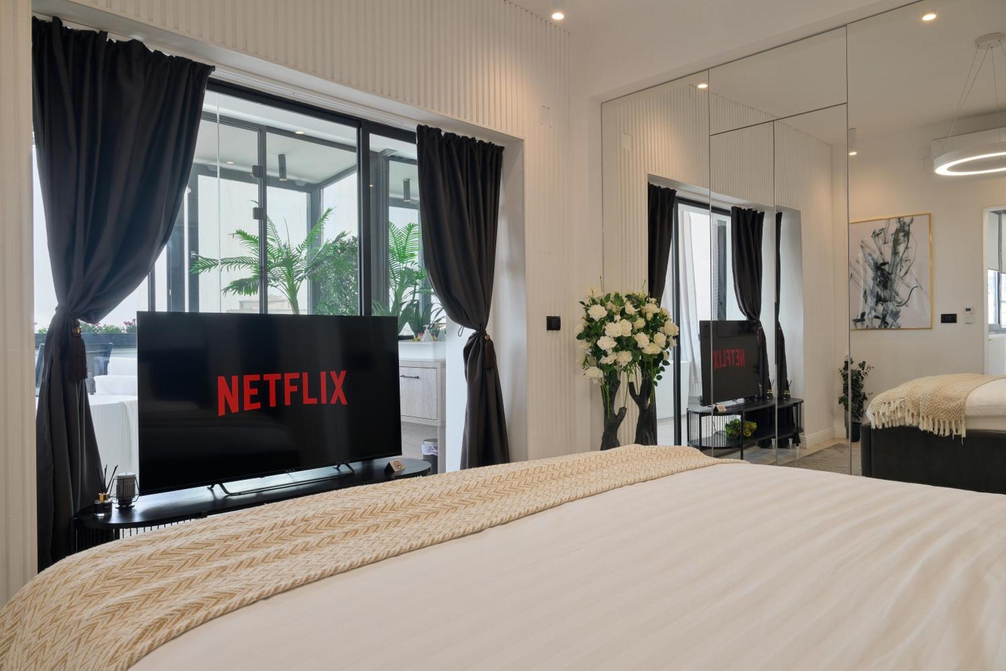 City View - Luxury Apartment A - Old City - Victoriei Bucureşti Ngoại thất bức ảnh